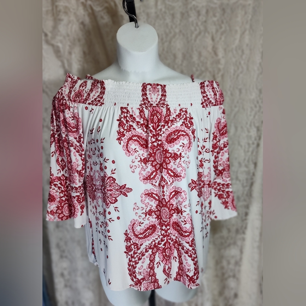 INC International Concepts Red and White 3/4 Sleeve Cold Shoulder Blouse Top